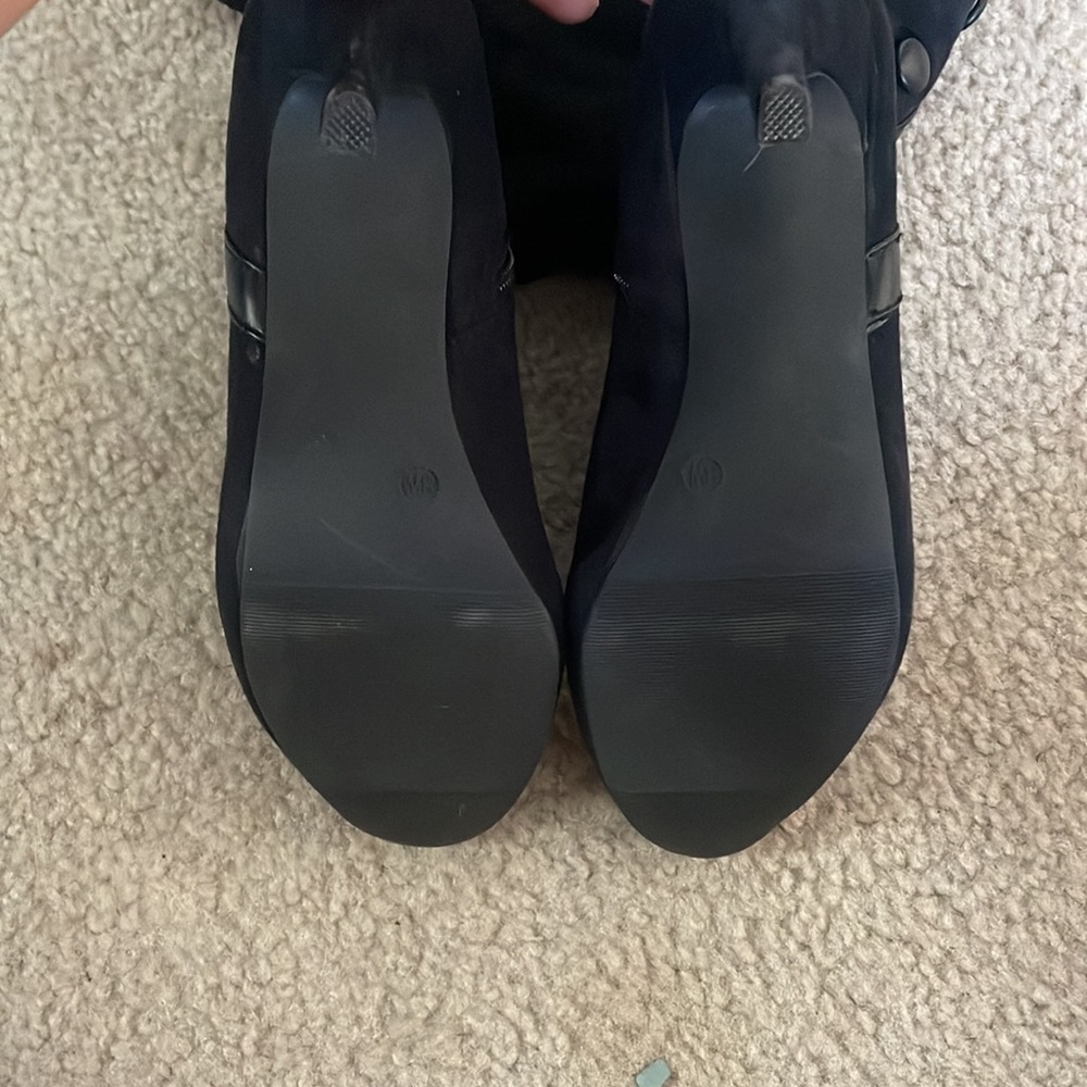 Long heeled  up the leg boots womens size 8​​​​​​ - Picture 5 of 7